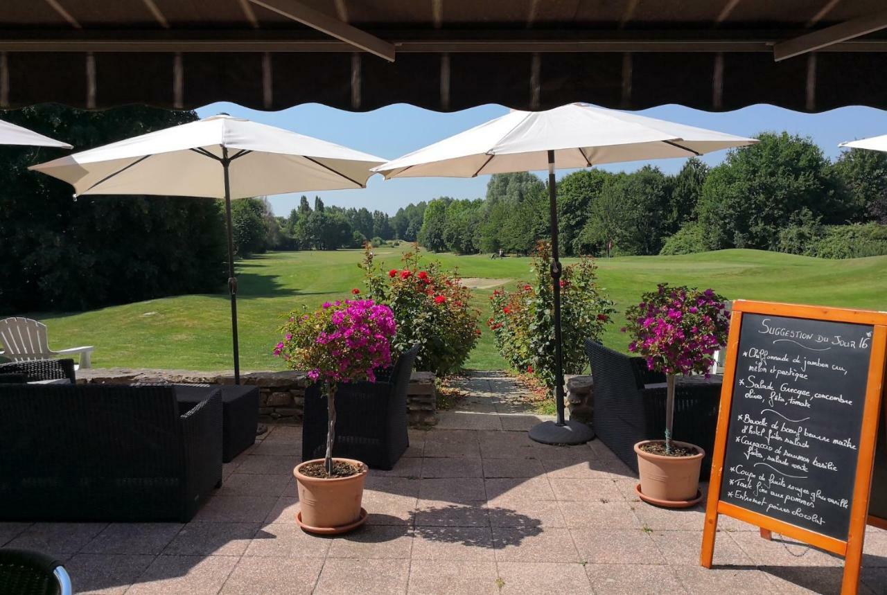 Anjou Golf And Country Club Hotel Champigne Exterior photo